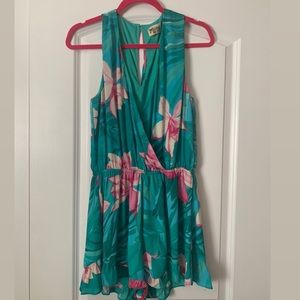 Women’s Show Me Your MuMu Romper